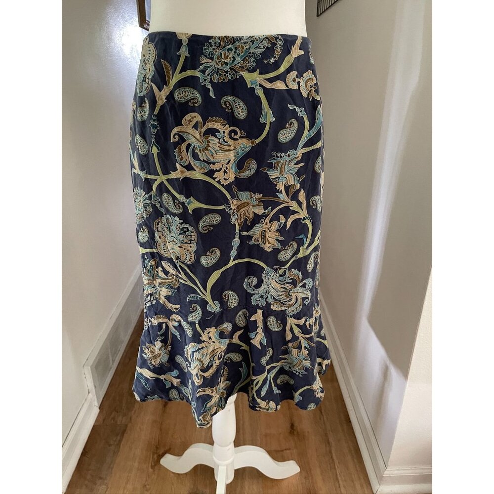 EUC Talbots Women's 100% Silk Floral A-Line Skirt  Navy & Green Pattern